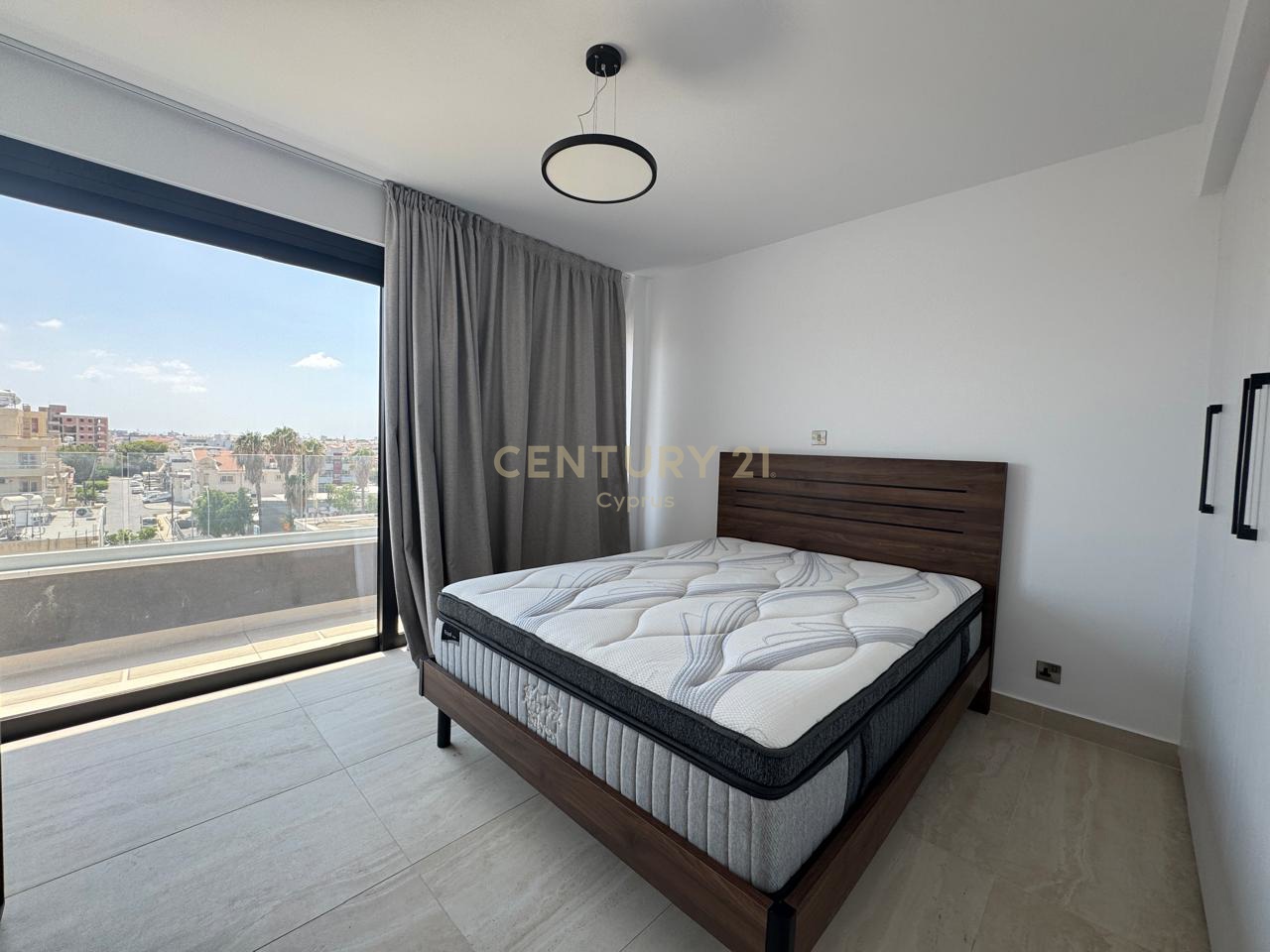 4 bedrooms Penthouse in Limassol, Cyprus No. 56034