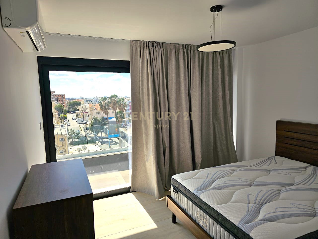 4 bedrooms Penthouse in Limassol, Cyprus No. 56034