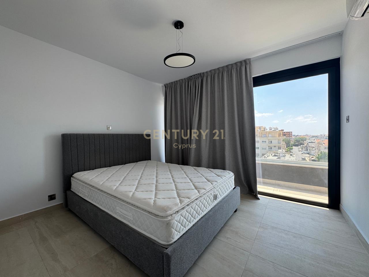 4 bedrooms Penthouse in Limassol, Cyprus No. 56034
