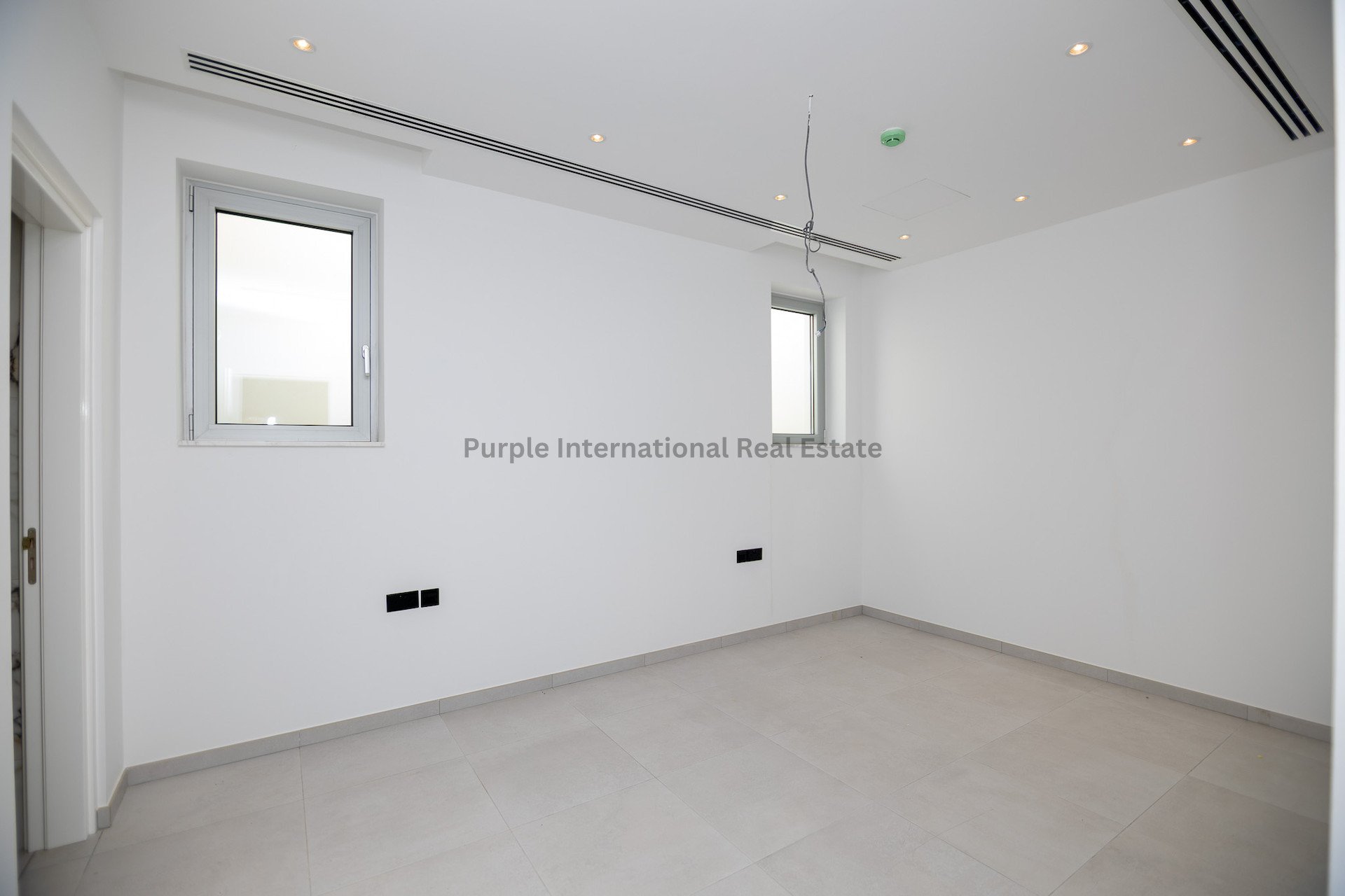5 bedrooms Villa in Protaras, Ammochostos, Cyprus No. 19053