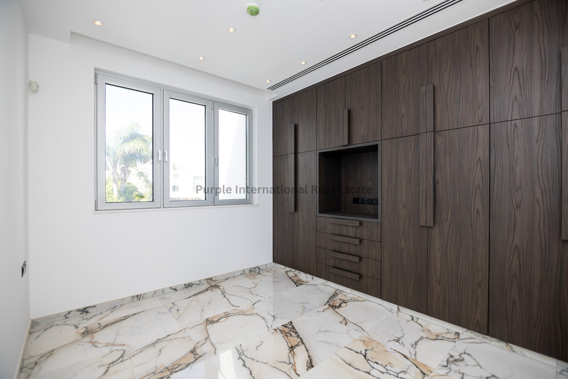 5 bedrooms Villa in Protaras, Ammochostos, Cyprus No. 19053