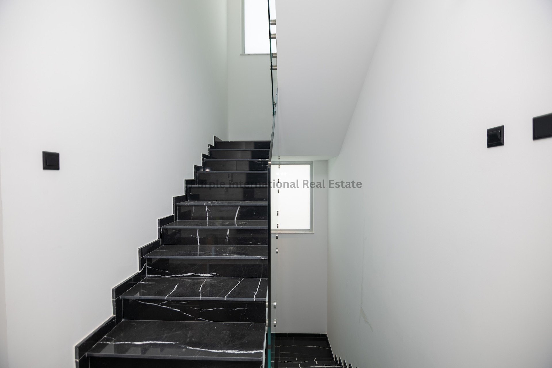 5 bedrooms Villa in Protaras, Ammochostos, Cyprus No. 19053