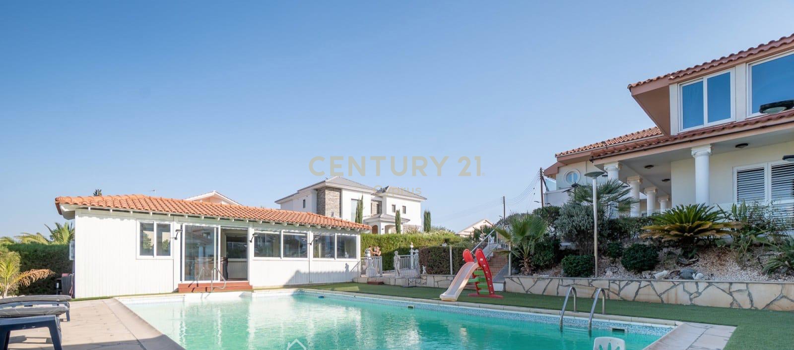 6 dormitorios Villa en Germasogeia, Limassol, Chipre No. 53766