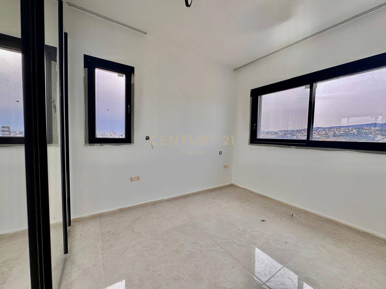 4 bedrooms Penthouse in Germasogeia, Limassol, Cyprus No. 53763