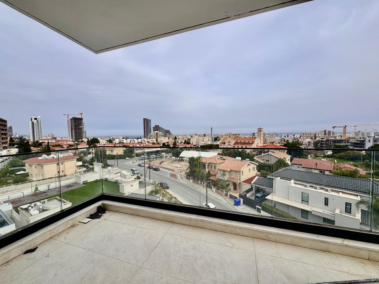 4 bedrooms Penthouse in Germasogeia, Limassol, Cyprus No. 53763