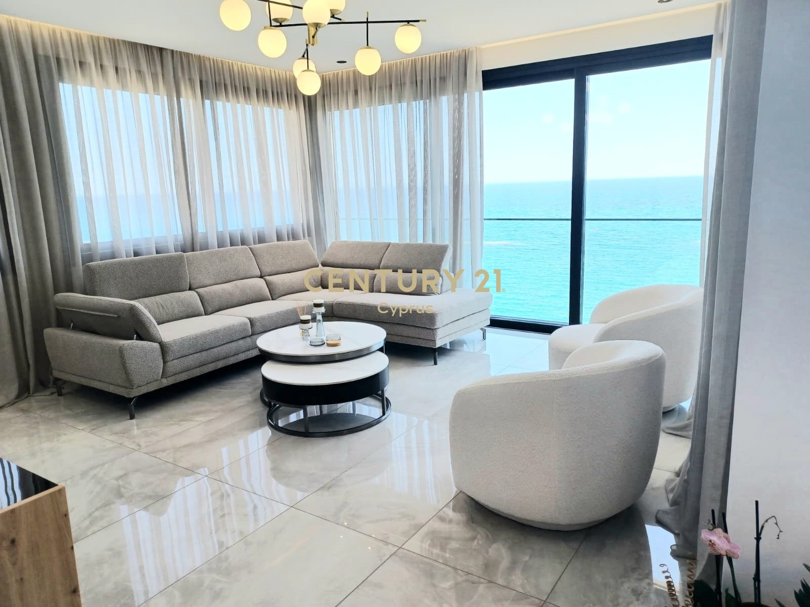 3 chambres Appartement à Germasogeia, Limassol, Chypre No. 55239