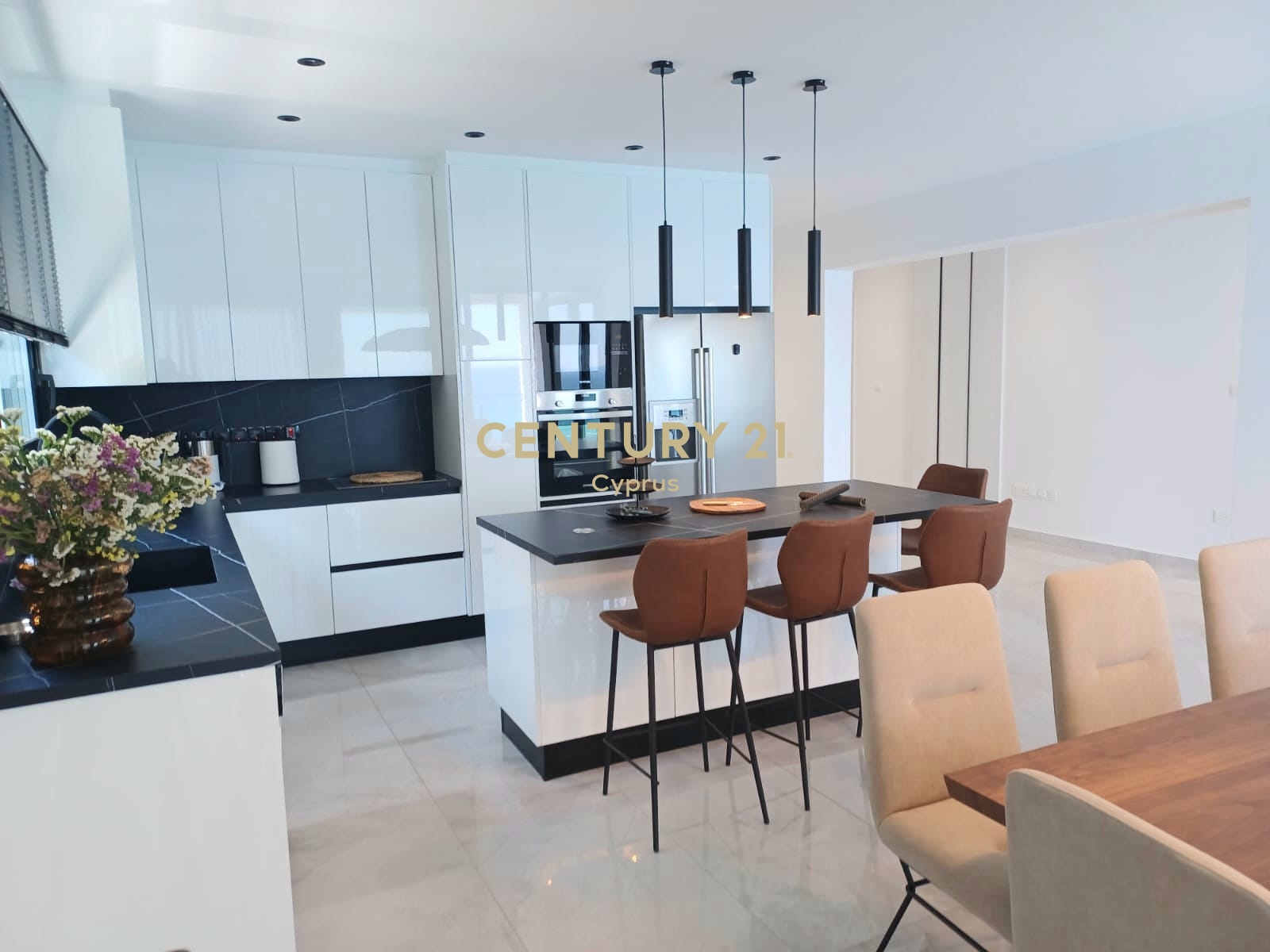 3 chambres Appartement à Germasogeia, Limassol, Chypre No. 55239