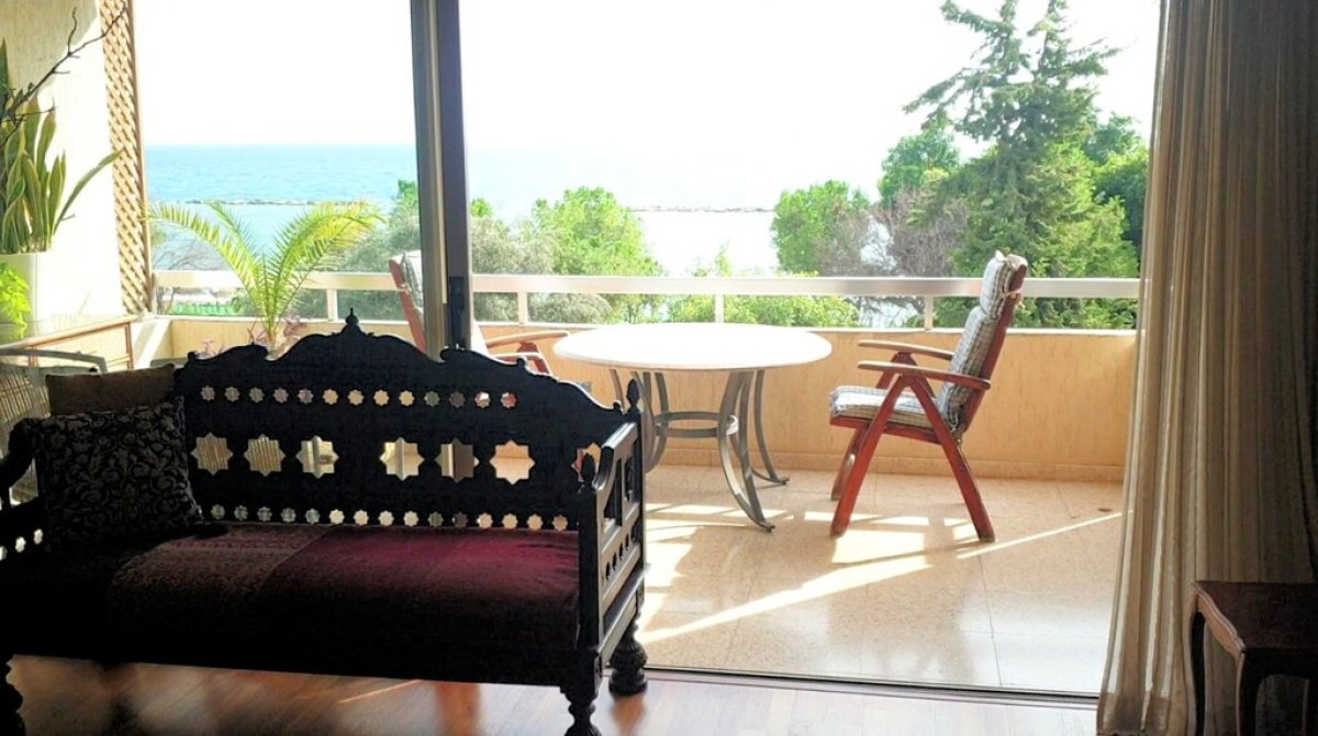 Studio Apartment in Limassol, Cyprus No. 38299