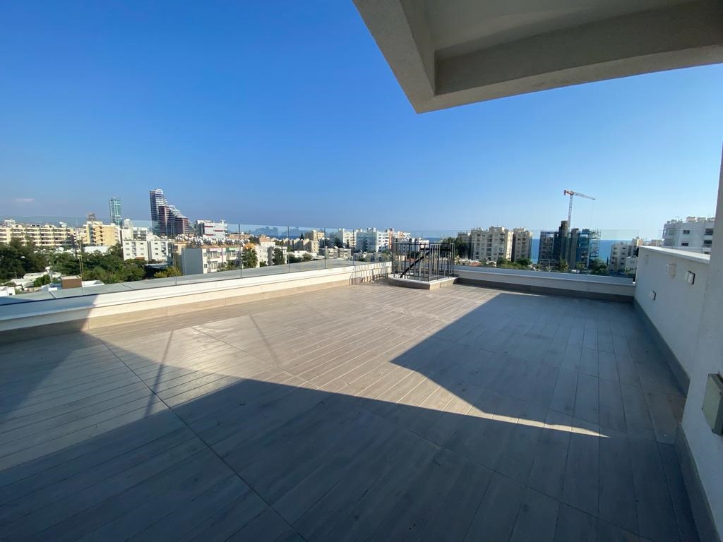 2 bedrooms Apartment in Germasogeia, Limassol, Cyprus No. 24411