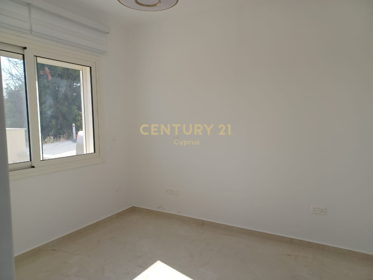 5 bedrooms Villa in Palodeia, Limassol, Cyprus No. 6032