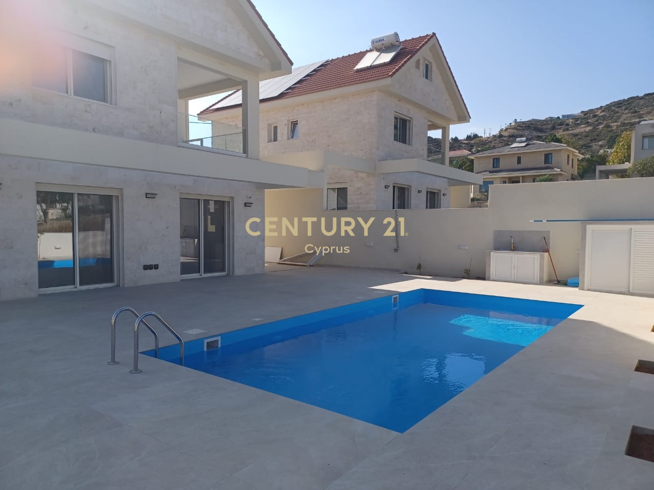 5 bedrooms Villa in Palodeia, Limassol, Cyprus No. 6032