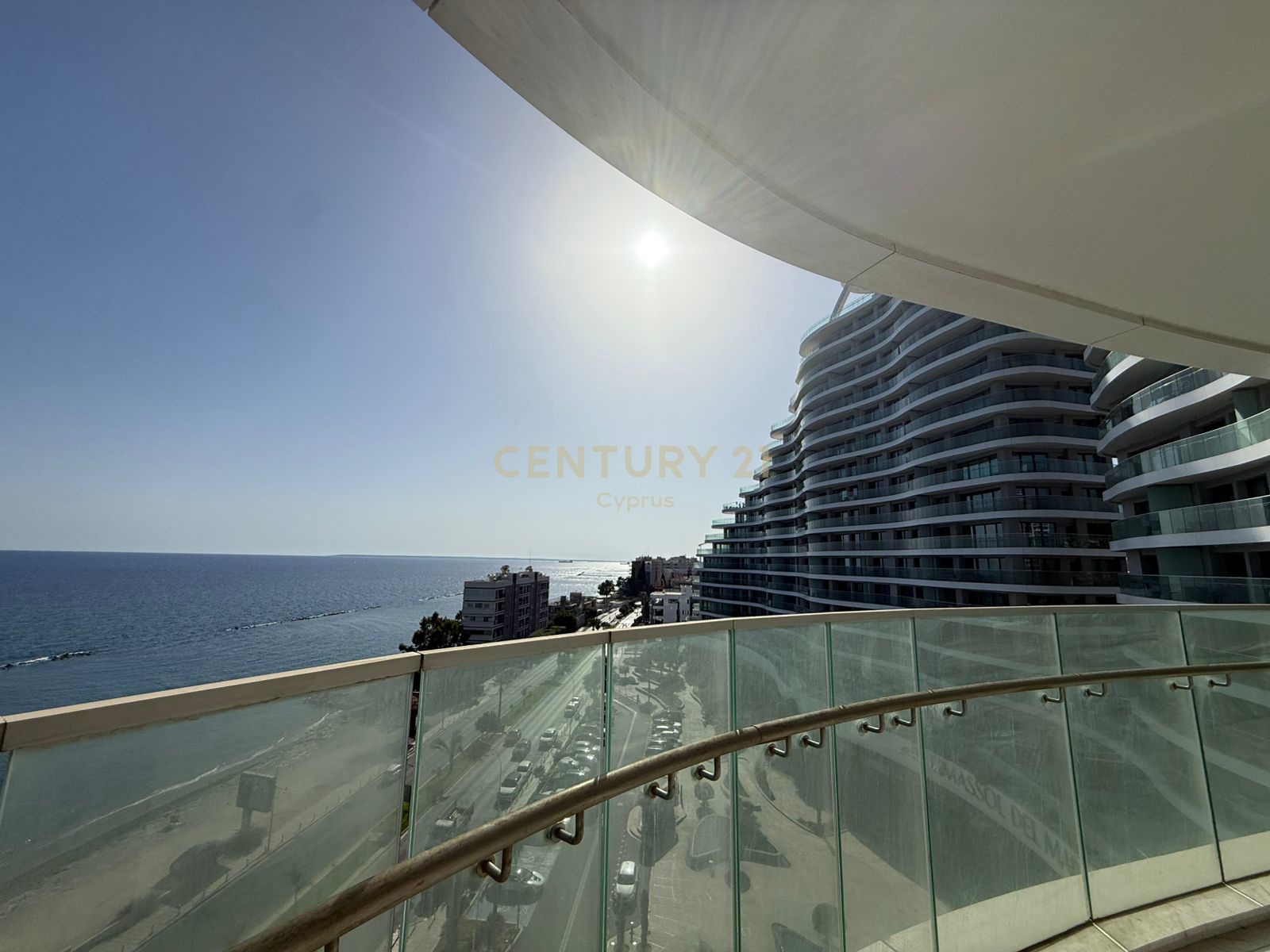 3 bedrooms Apartment in Germasogeia, Limassol, Cyprus No. 6394