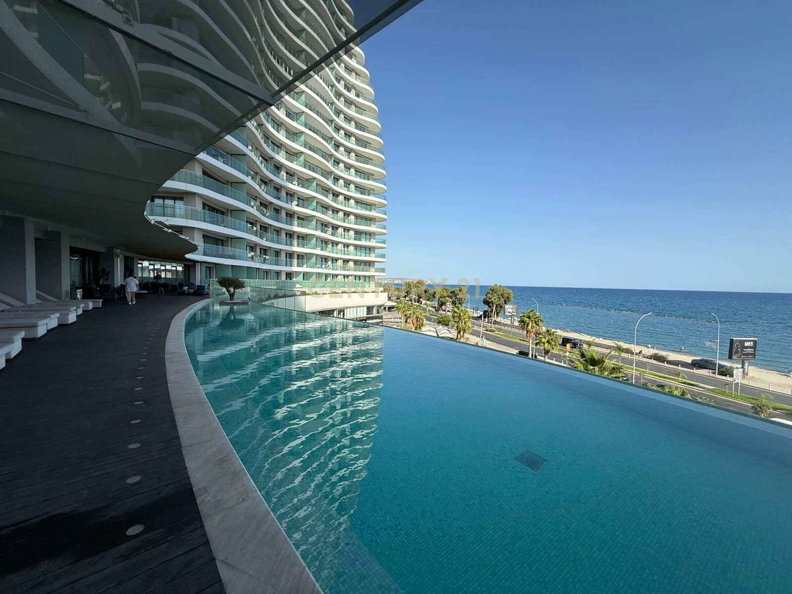 3 bedrooms Apartment in Germasogeia, Limassol, Cyprus No. 6394