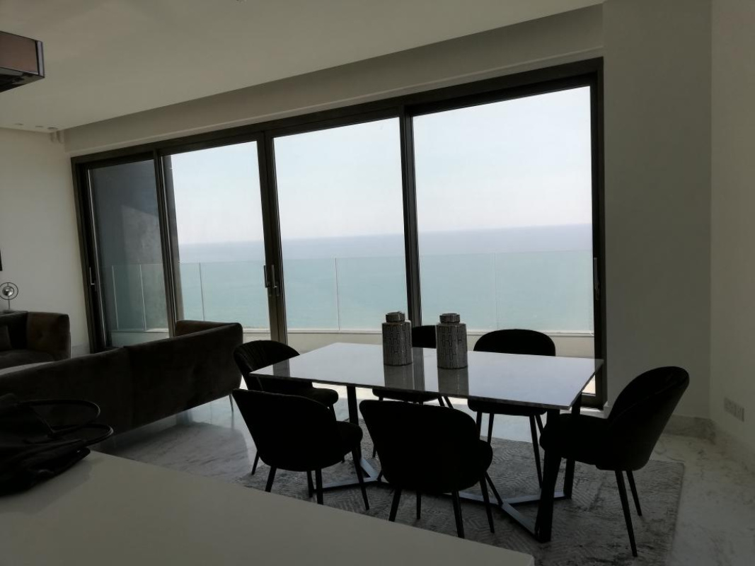 4 bedrooms Apartment in Limassol, Cyprus No. 38659