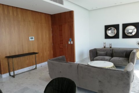4 bedrooms Apartment in Limassol, Cyprus No. 38659