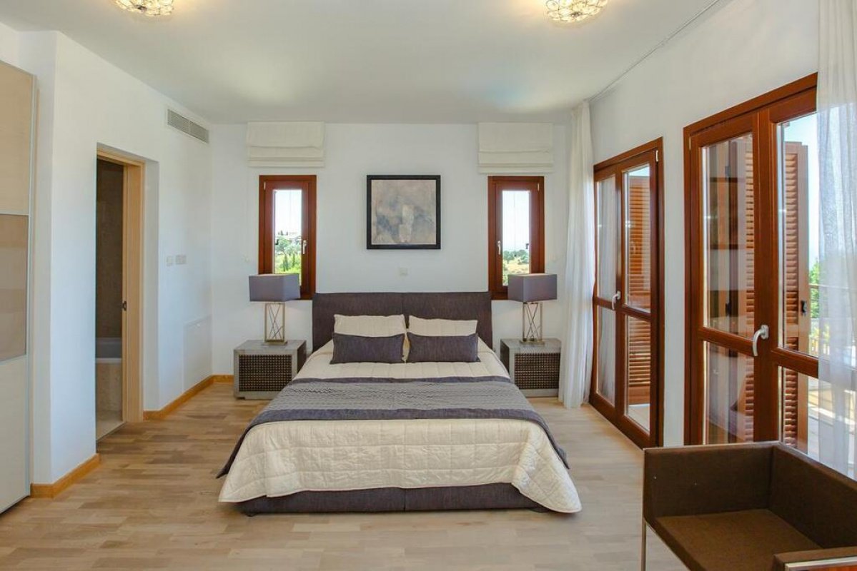 3 bedrooms Villa in Paphos, Cyprus No. 38159