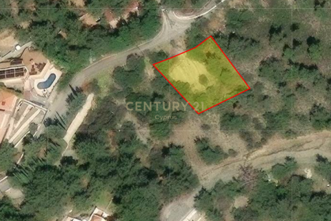 Terrain à Moniatis, Limassol, Chypre No. 57152