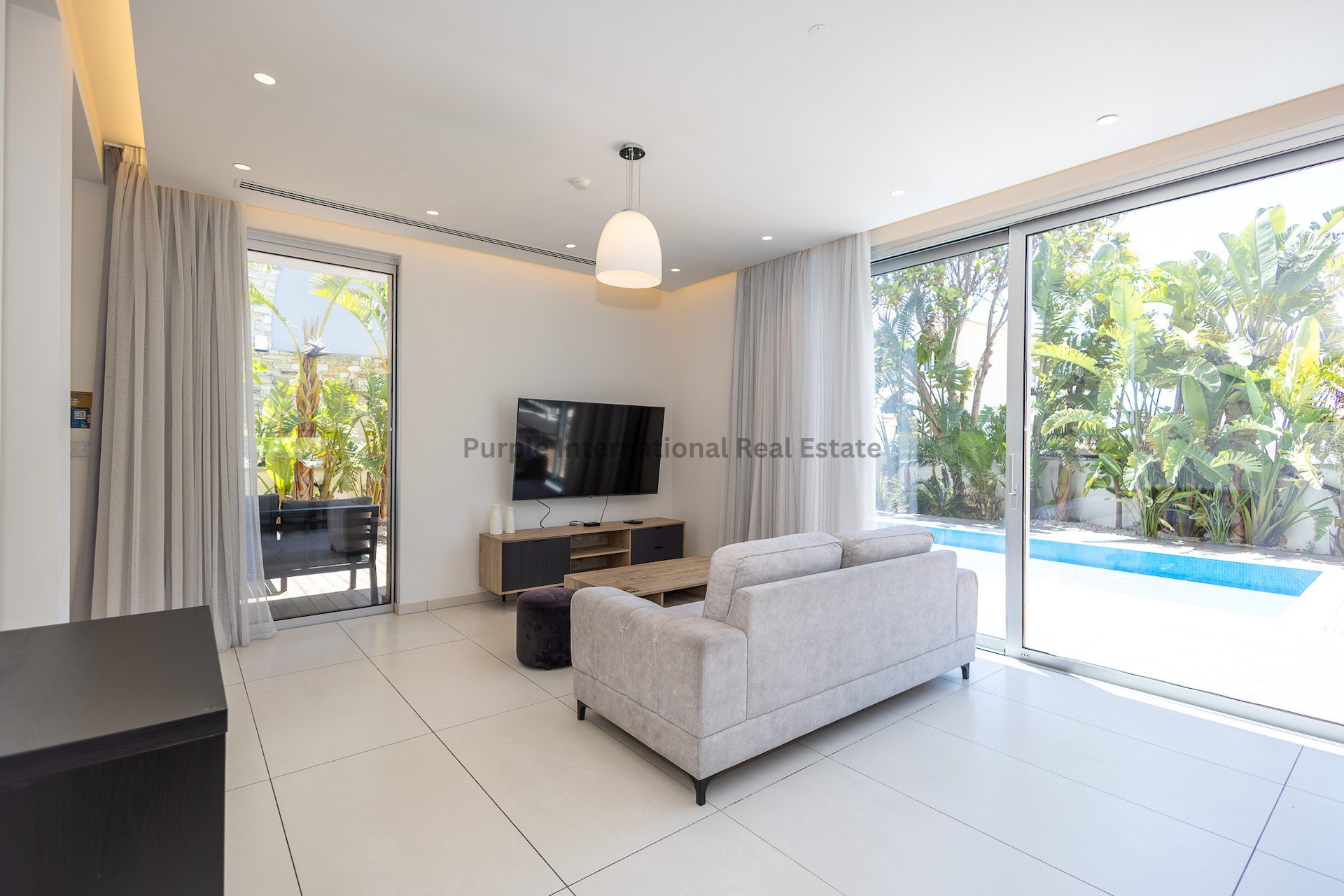 4 bedrooms Villa in Ayia Napa, Ammochostos, Cyprus No. 37574