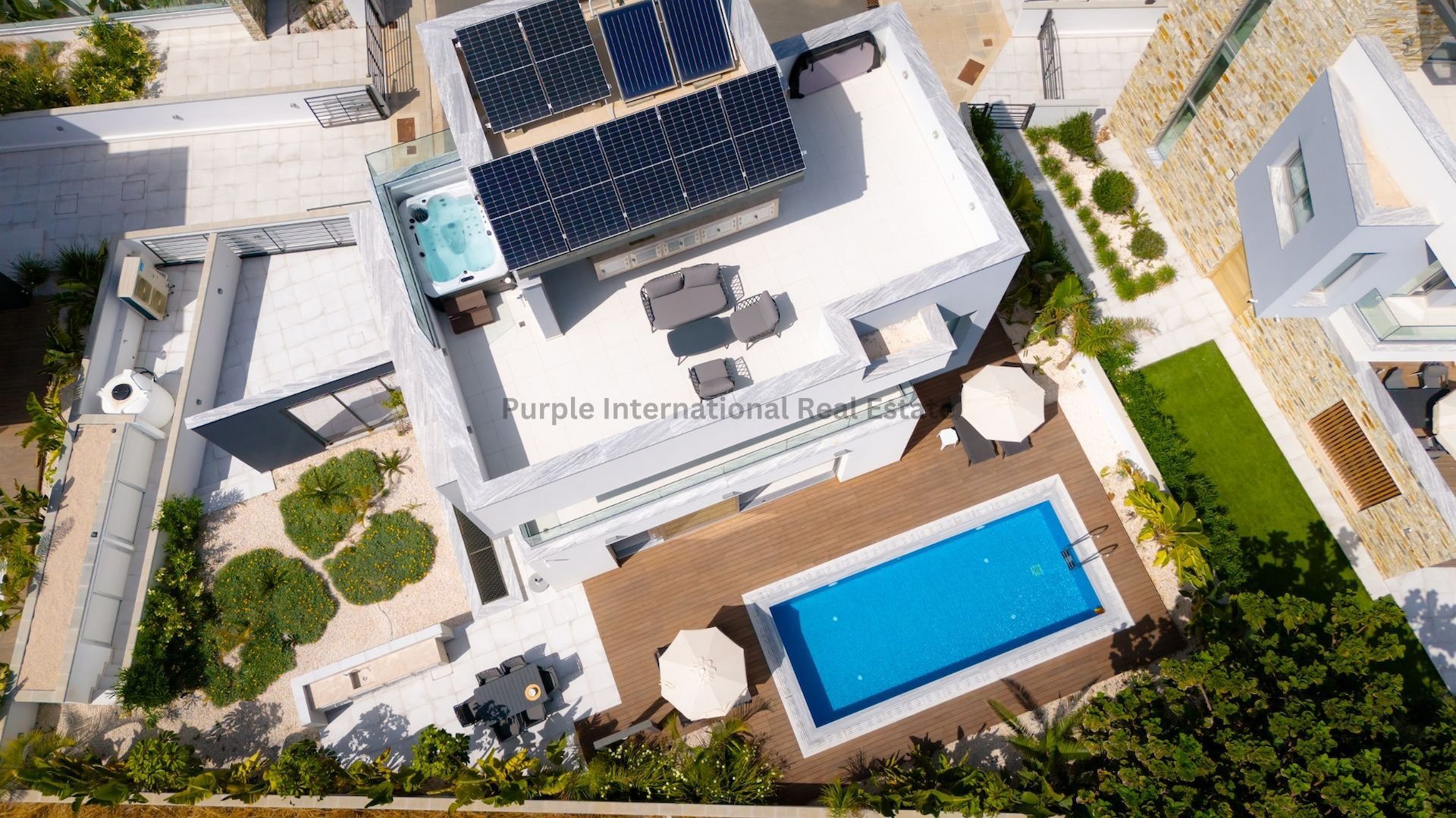 4 bedrooms Villa in Ayia Napa, Ammochostos, Cyprus No. 37574