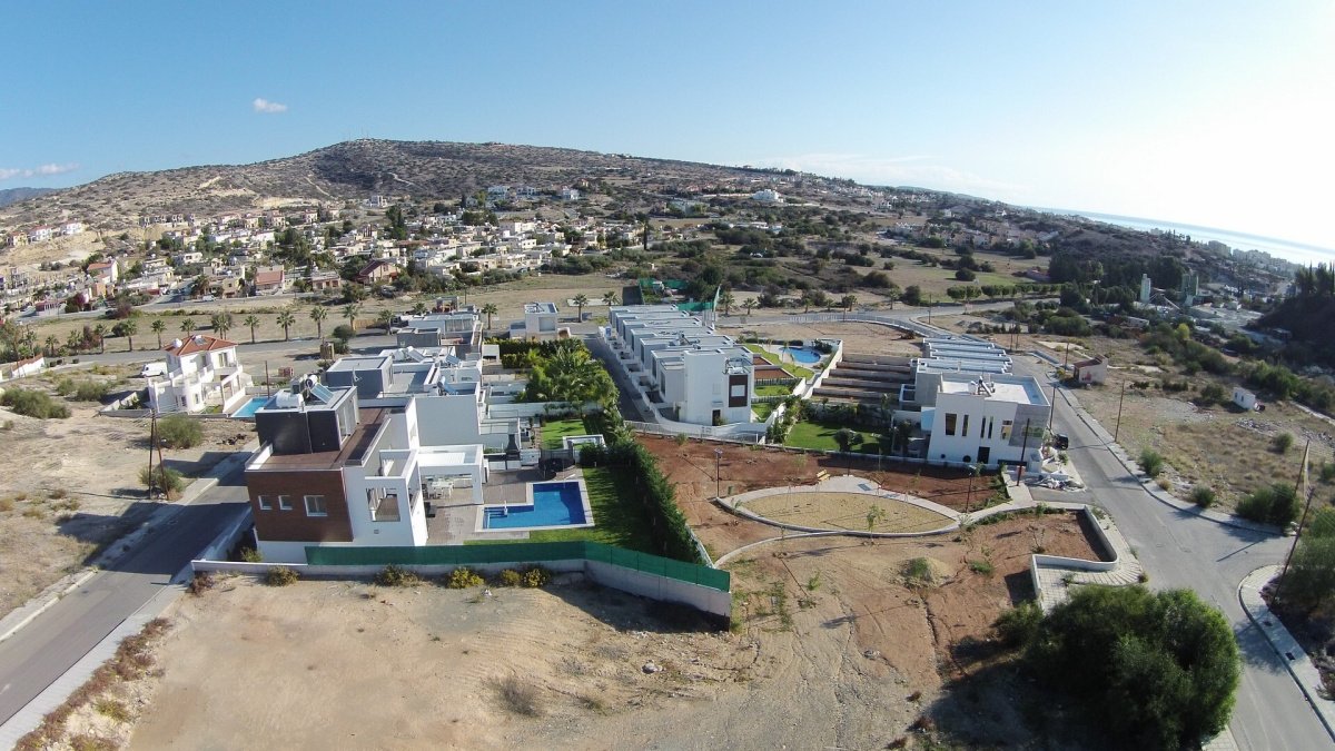 7 rooms Villa in Limassol, Cyprus No. 38980