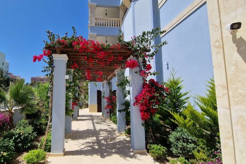 2 dormitorios Apartamento en Germasogeia, Limassol, Chipre No. 55904