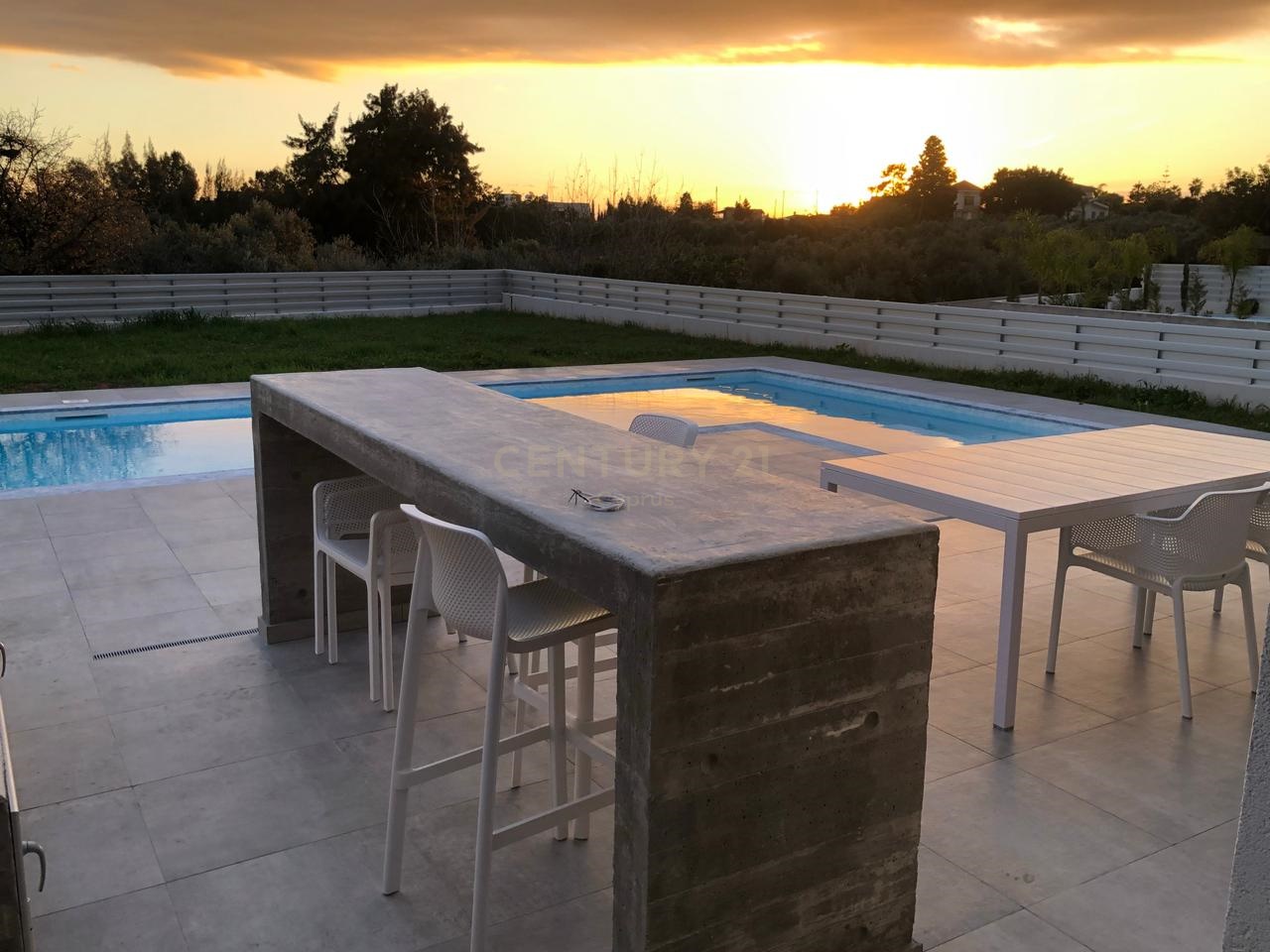 4 bedrooms Villa in Erimi, Limassol, Cyprus No. 55902