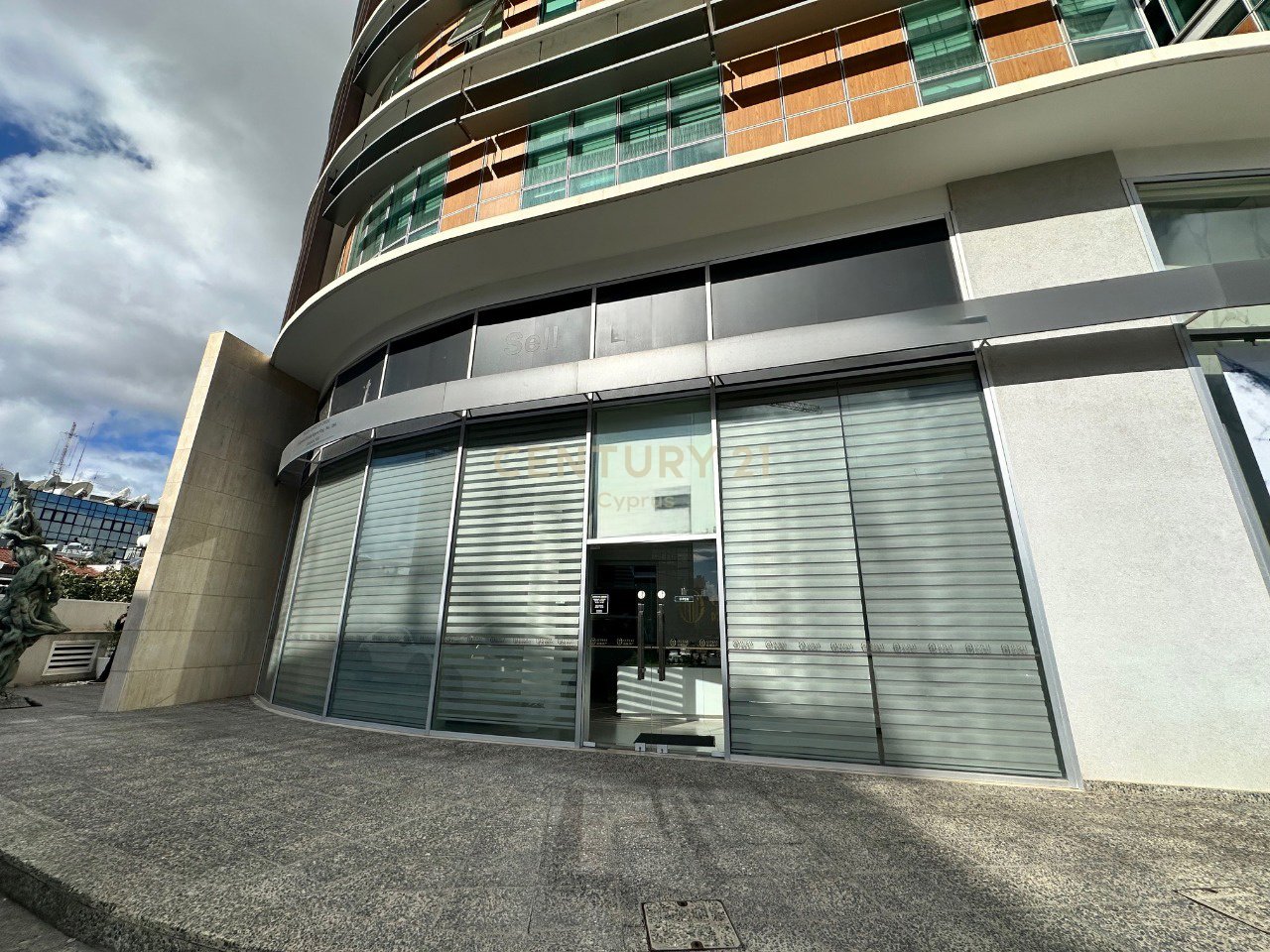 204m2 Bureau à Mesa Geitonia, Limassol, Chypre No. 55874