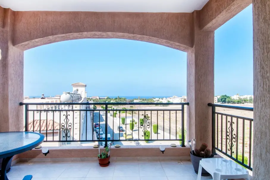 2 bedrooms Apartment in Kato Paphos, Paphos, Cyprus No. 32491