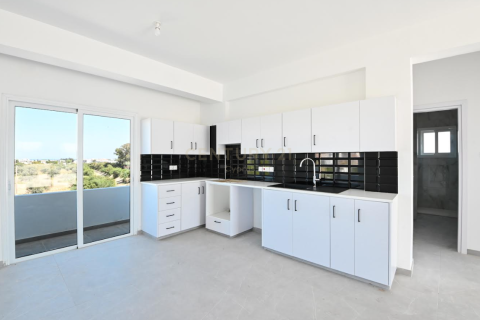 2 bedrooms Apartment in Livadia, Larnaka, Cyprus No. 54383