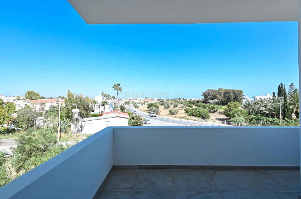2 bedrooms Apartment in Livadia, Larnaka, Cyprus No. 54383