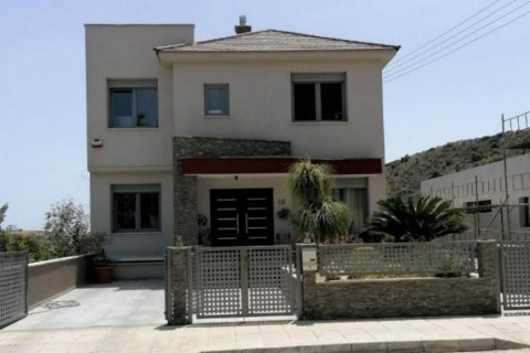 6 bedrooms Villa in Limassol, Cyprus No. 38448