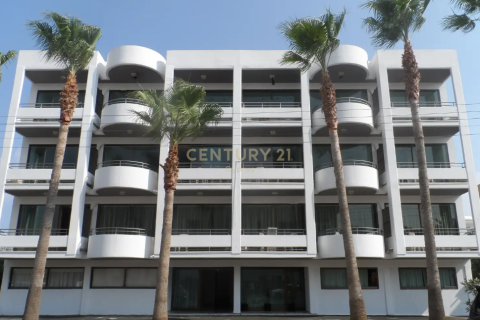 1100m2 Edificio en Germasogeia, Limassol, Chipre No. 55369