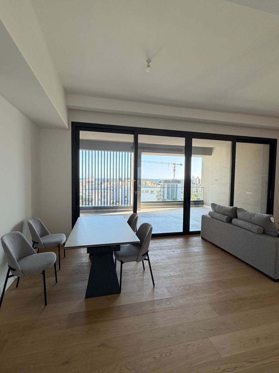 4 bedrooms Penthouse in Germasogeia, Limassol, Cyprus No. 55365