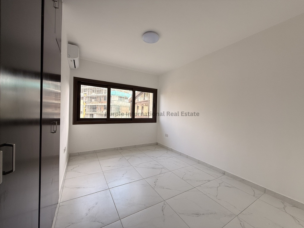 4 dormitorios Apartamento en Larnaca, Larnaka, Chipre No. 54965