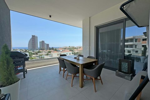 3 bedrooms Apartment in Germasogeia, Limassol, Cyprus No. 33558