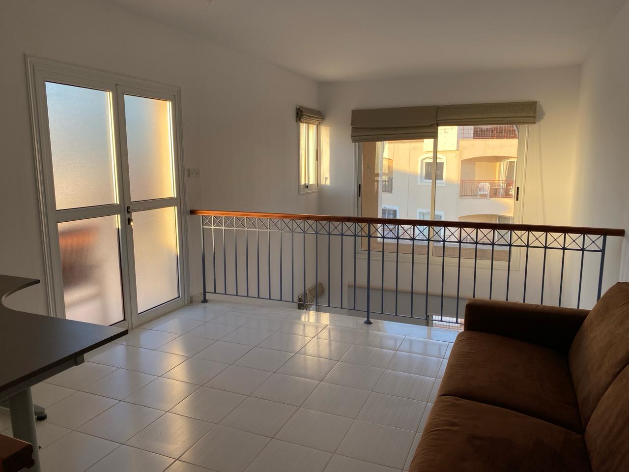 3 bedrooms Townhouse in Paphos, Cyprus No. 33141