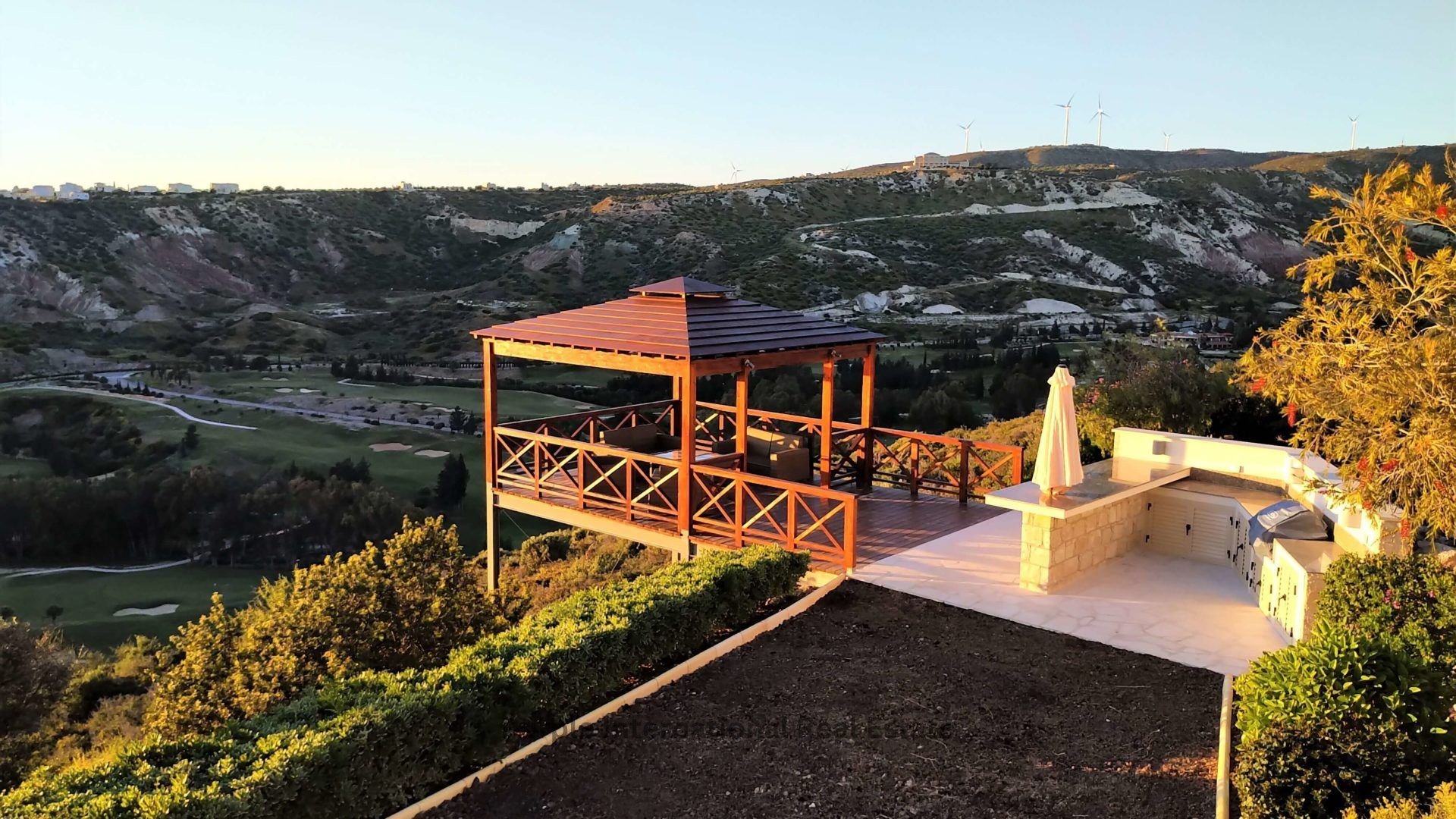 4 bedrooms Villa in Aphrodite Hills, Kouklia, Paphos, Cyprus No. 37074