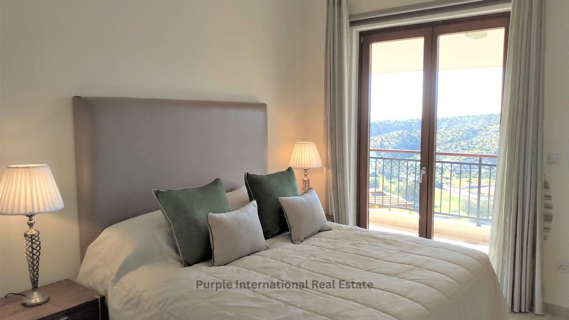 4 bedrooms Villa in Aphrodite Hills, Kouklia, Paphos, Cyprus No. 37074