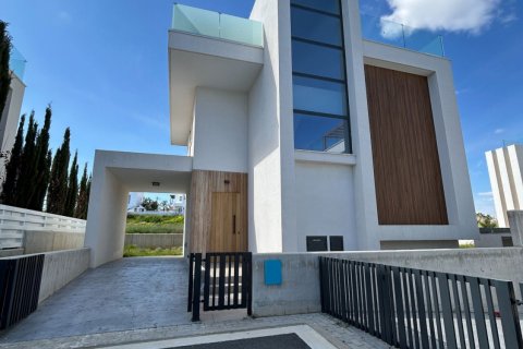 3 bedrooms Villa in Protaras, Ammochostos, Cyprus No. 37076