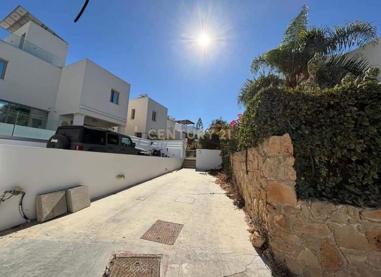 3 chambres Villa à Chloraka, Paphos, Chypre No. 56301