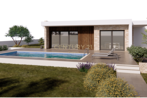 3 bedrooms Bungalow in Tala, Paphos, Cyprus No. 56302