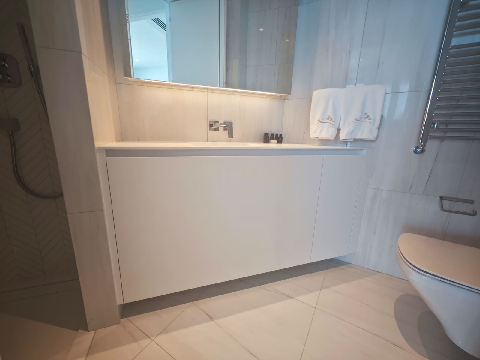 2 chambres Appartement à Germasogeia, Limassol, Chypre No. 56149