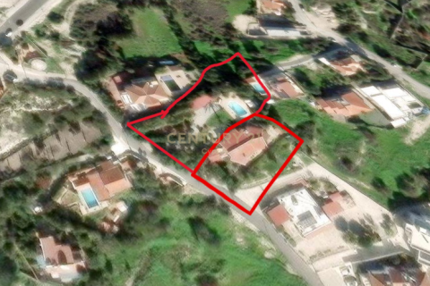 Land in Agios Tychonas, Limassol, Cyprus No. 53714