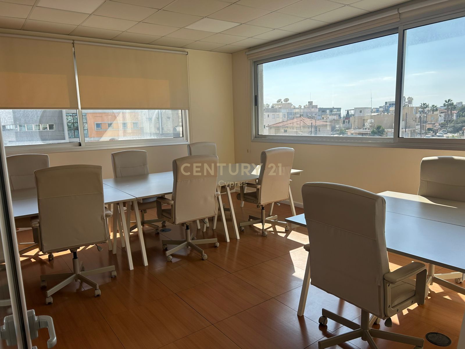 248m2 Bureau à Mesa Geitonia, Limassol, Chypre No. 55125