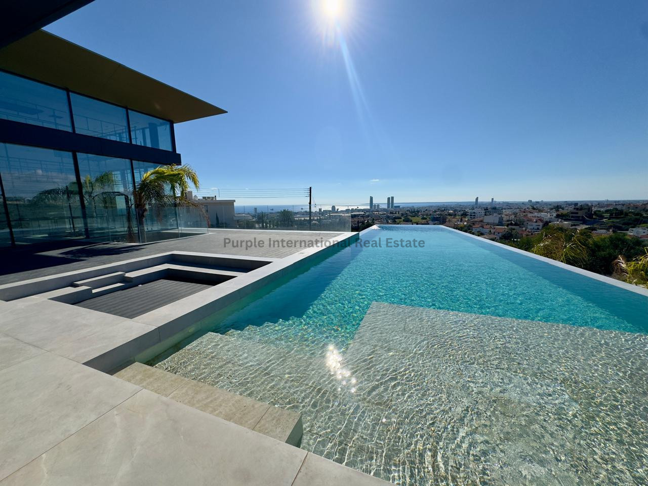 6 bedrooms Villa in Germasogeia, Limassol, Cyprus No. 52493