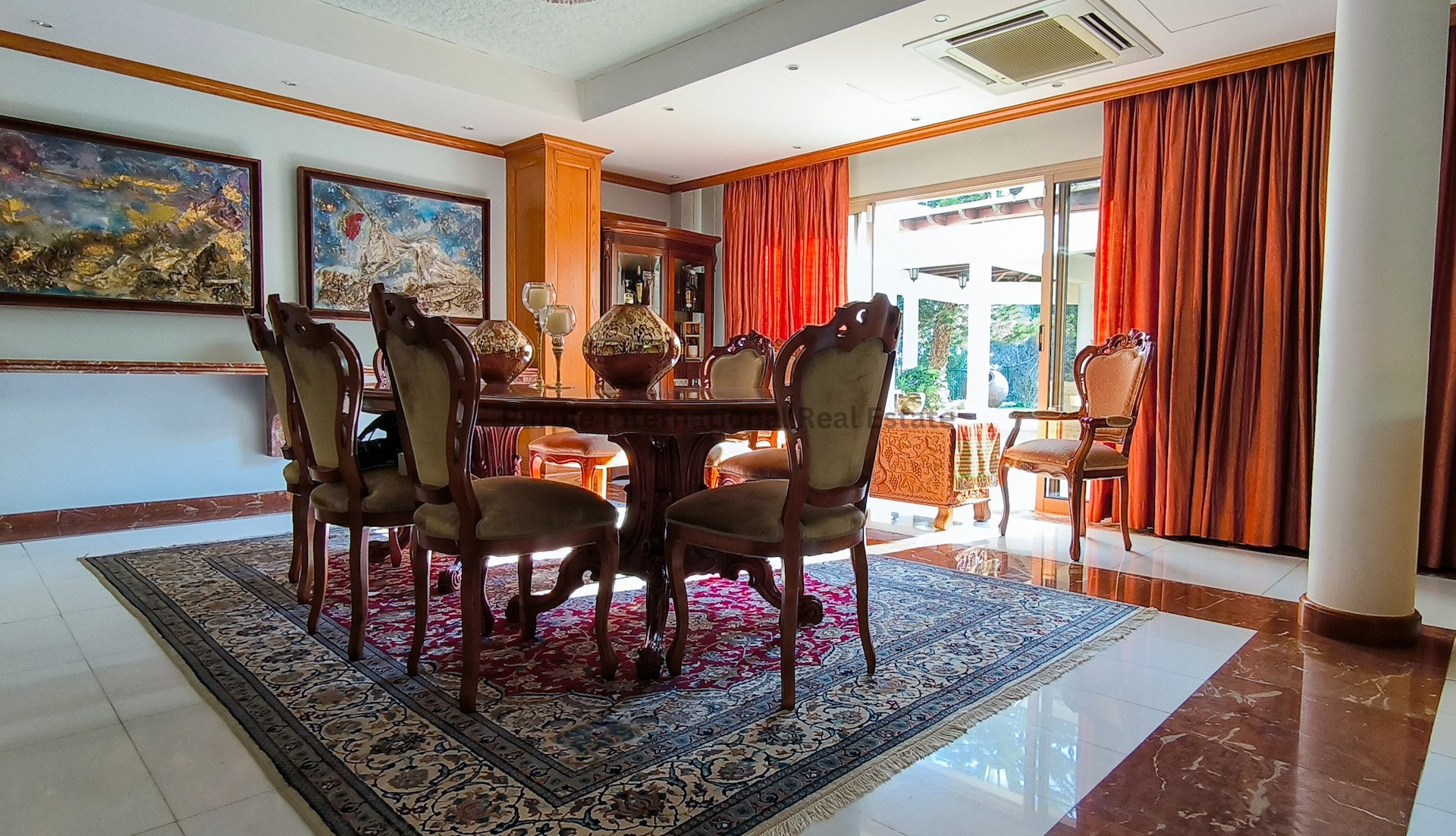 5 bedrooms Villa in Aradippou, Larnaka, Cyprus No. 39131