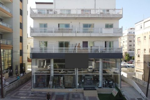 945m2 Commercial property in Nicosia, Cyprus No. 38969