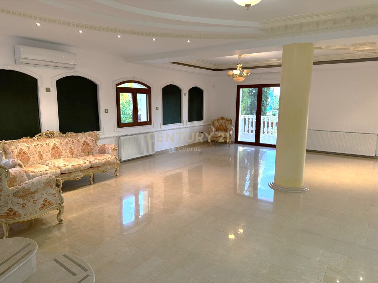 6 dormitorios Villa en Agios Tychonas, Limassol, Chipre No. 53629
