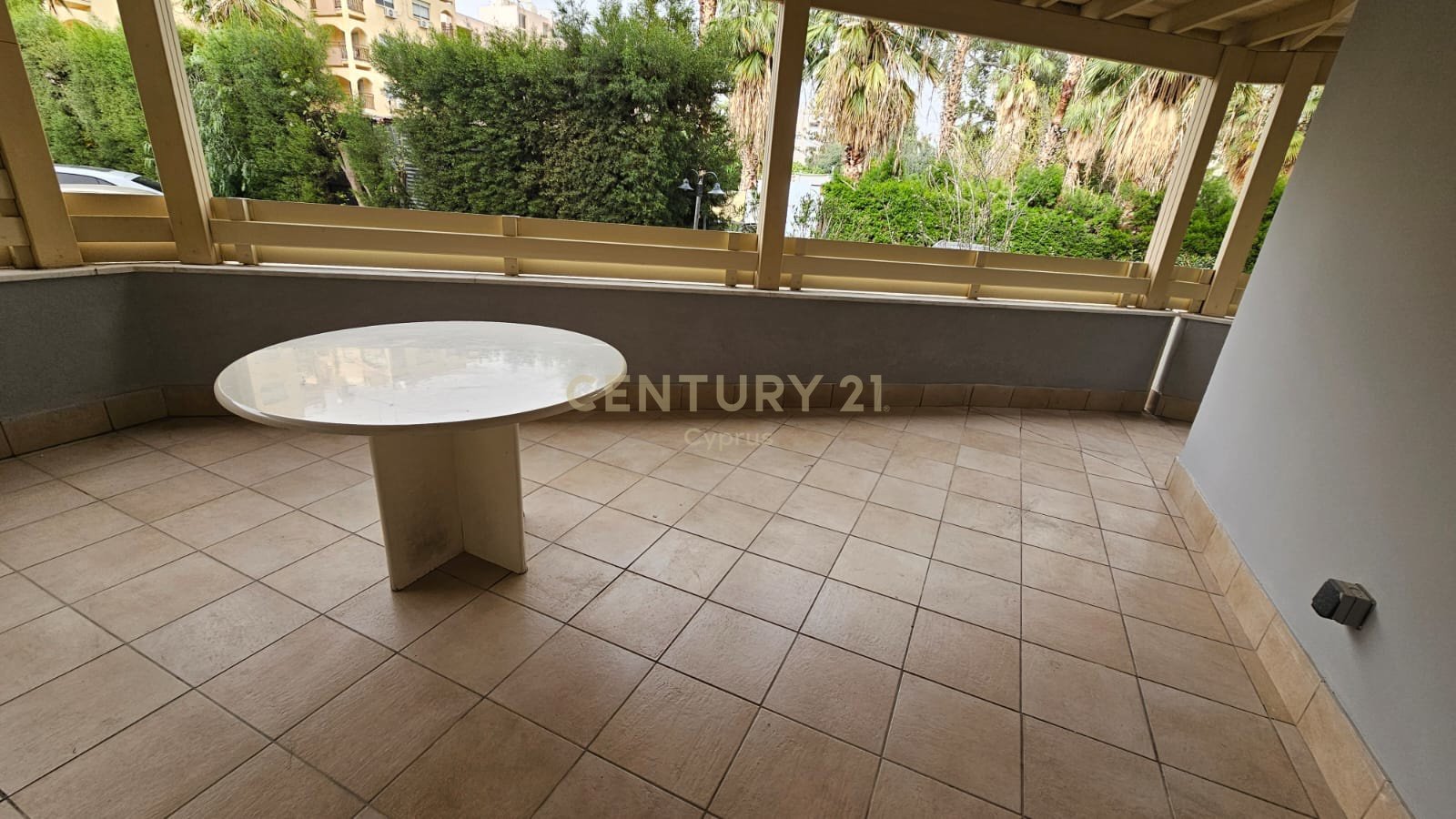3 bedrooms Apartment in Germasogeia, Limassol, Cyprus No. 53404