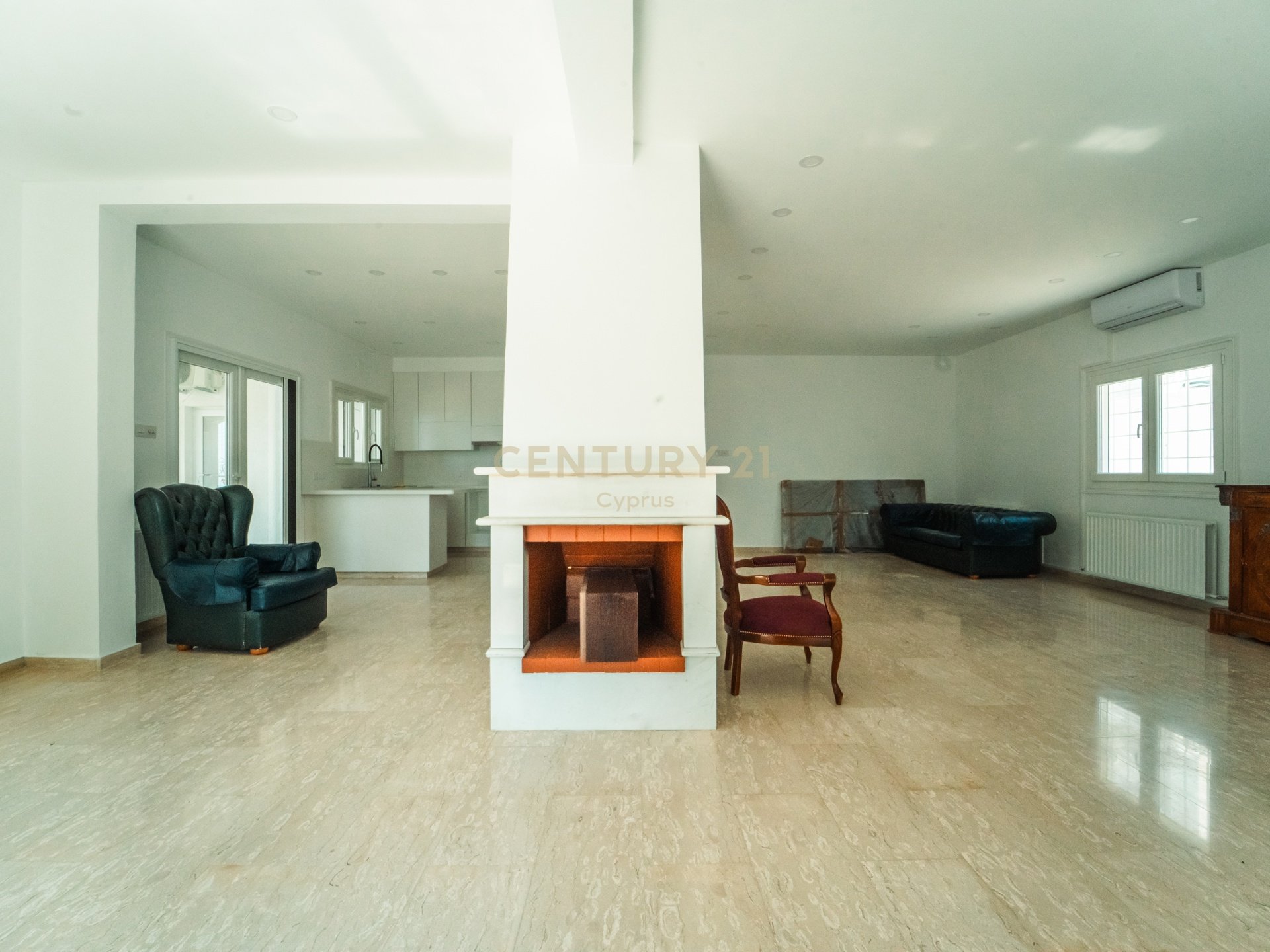 4 chambres Villa à Limassol, Chypre No. 53401